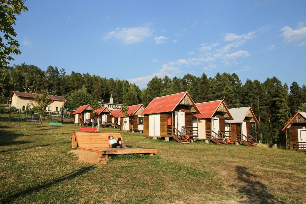 Camping V Raji - Palda Rovensko pod Troskami Екстер'єр фото
